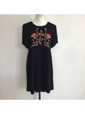 Everleigh Women Black Floral Embroidered Fun Mini Dress XS